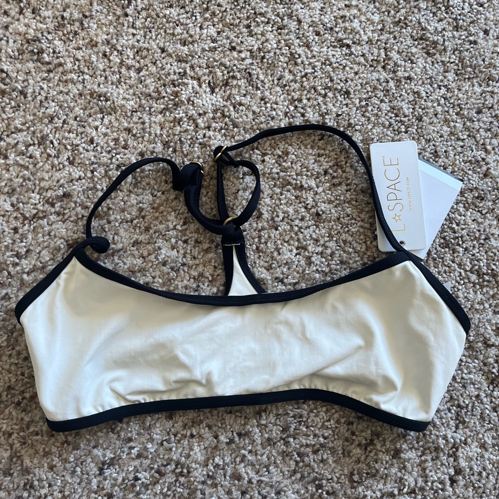 NWT - l*space Women's Cream and Black Swim Top